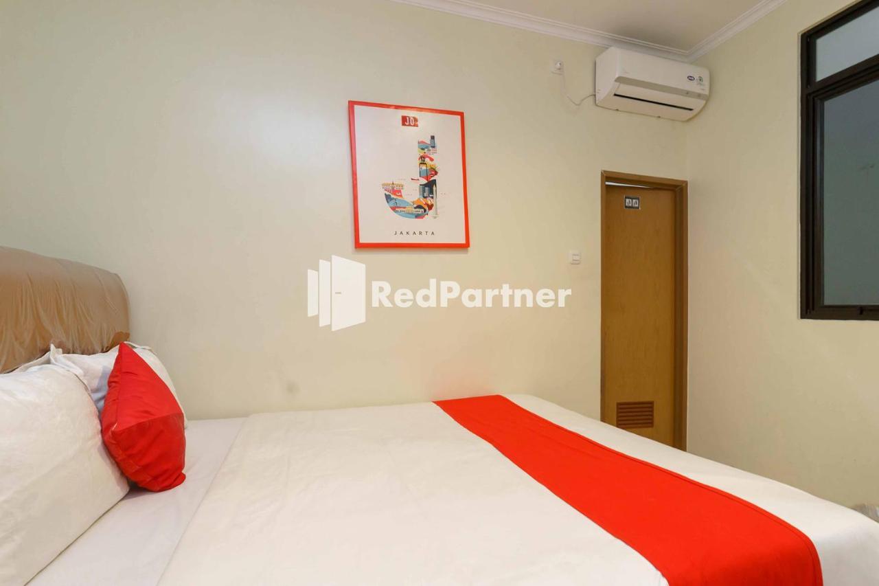 Jo Residence Syariah Redpartner Jakarta Eksteriør billede
