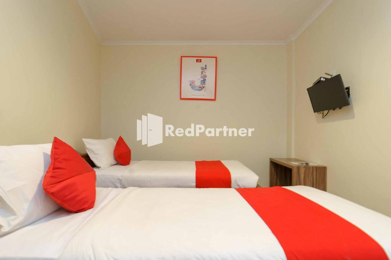 Jo Residence Syariah Redpartner Jakarta Eksteriør billede